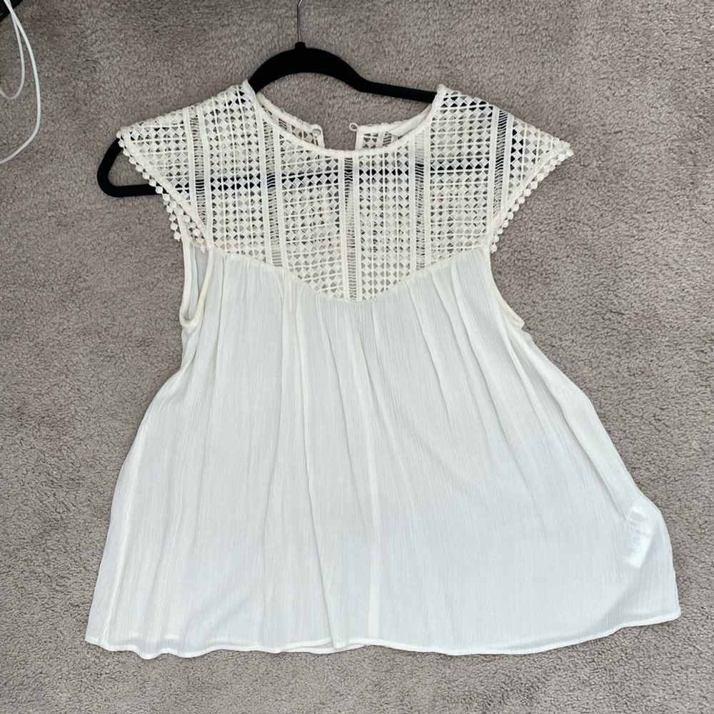 H & M crotchet top